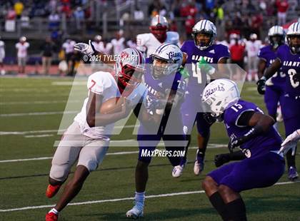 Thumbnail 2 in Pike @ Ben Davis photogallery.
