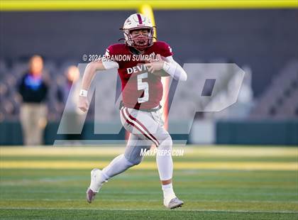 Thumbnail 2 in Maplesville vs. Wadley (AHSAA 1A Final) photogallery.