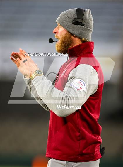 Thumbnail 3 in Maplesville vs. Wadley (AHSAA 1A Final) photogallery.