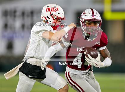 Thumbnail 2 in Maplesville vs. Wadley (AHSAA 1A Final) photogallery.