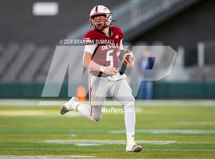 Thumbnail 3 in Maplesville vs. Wadley (AHSAA 1A Final) photogallery.