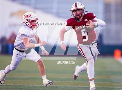 Thumbnail 3 in Maplesville vs. Wadley (AHSAA 1A Final) photogallery.
