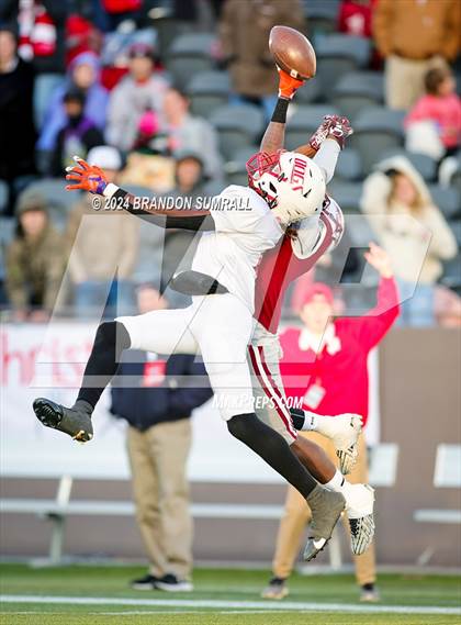 Thumbnail 2 in Maplesville vs. Wadley (AHSAA 1A Final) photogallery.