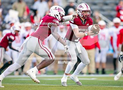 Thumbnail 2 in Maplesville vs. Wadley (AHSAA 1A Final) photogallery.