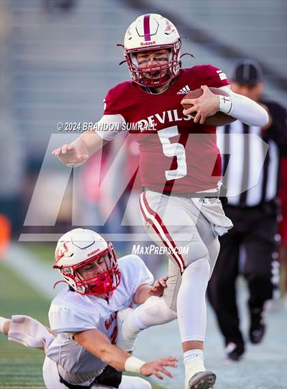 Thumbnail 1 in Maplesville vs. Wadley (AHSAA 1A Final) photogallery.