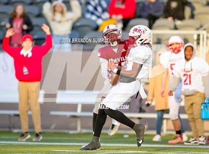 Thumbnail 3 in Maplesville vs. Wadley (AHSAA 1A Final) photogallery.