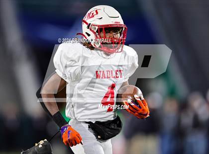 Thumbnail 3 in Maplesville vs. Wadley (AHSAA 1A Final) photogallery.
