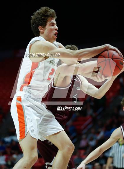 Thumbnail 2 in Lone Peak vs. Skyridge (UHSAA 6A Quarterfinal) photogallery.
