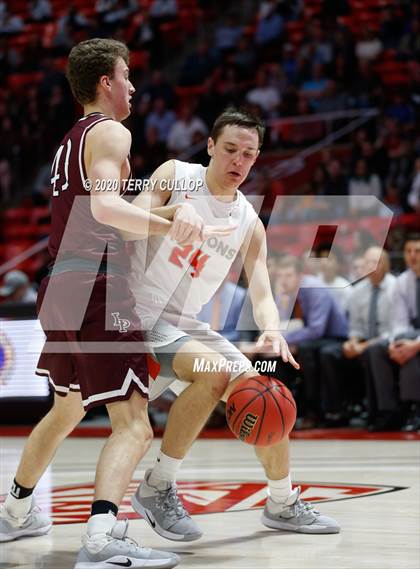 Thumbnail 2 in Lone Peak vs. Skyridge (UHSAA 6A Quarterfinal) photogallery.