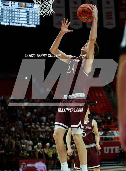 Thumbnail 2 in Lone Peak vs. Skyridge (UHSAA 6A Quarterfinal) photogallery.
