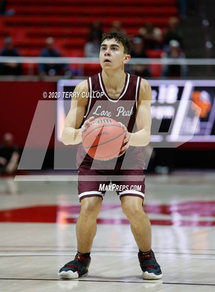 Thumbnail 2 in Lone Peak vs. Skyridge (UHSAA 6A Quarterfinal) photogallery.