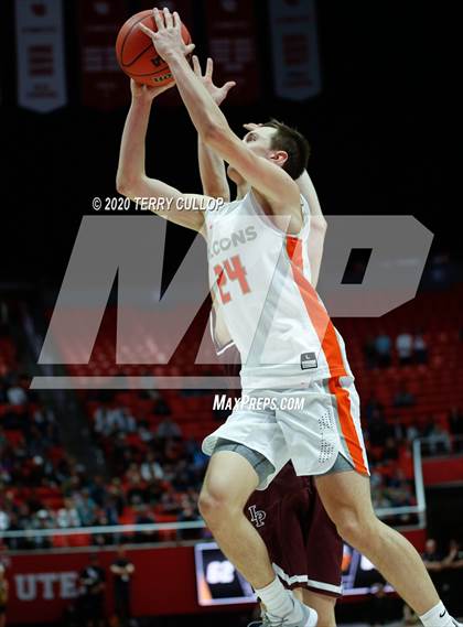 Thumbnail 2 in Lone Peak vs. Skyridge (UHSAA 6A Quarterfinal) photogallery.