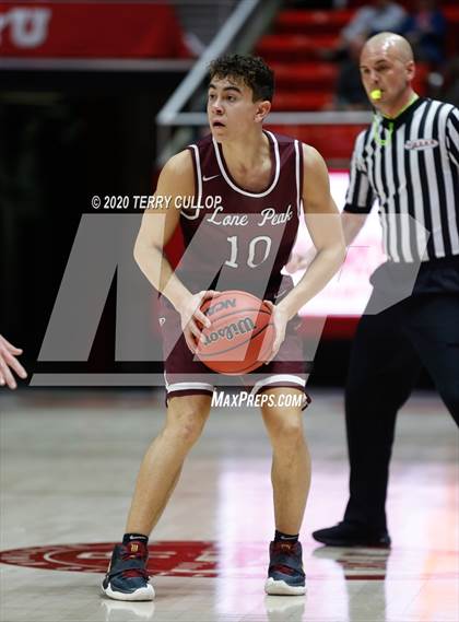 Thumbnail 3 in Lone Peak vs. Skyridge (UHSAA 6A Quarterfinal) photogallery.