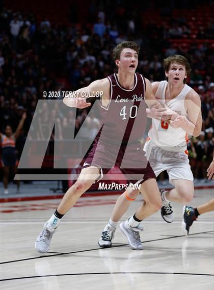 Thumbnail 3 in Lone Peak vs. Skyridge (UHSAA 6A Quarterfinal) photogallery.