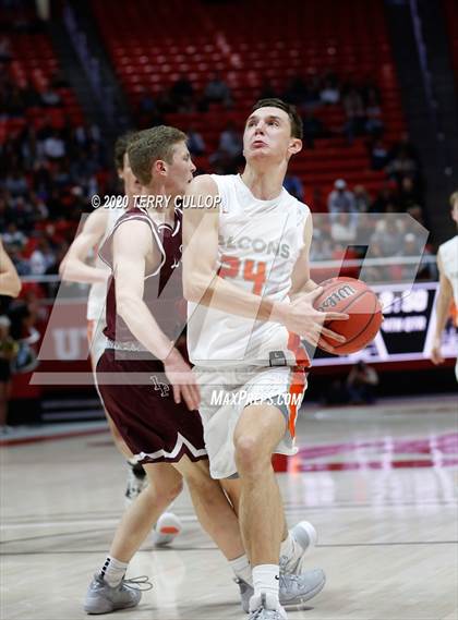 Thumbnail 1 in Lone Peak vs. Skyridge (UHSAA 6A Quarterfinal) photogallery.