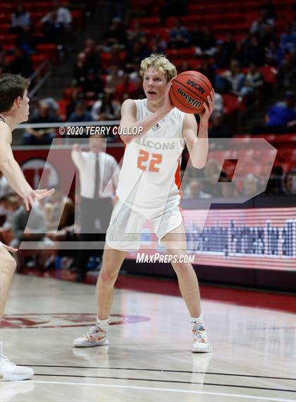 Thumbnail 3 in Lone Peak vs. Skyridge (UHSAA 6A Quarterfinal) photogallery.