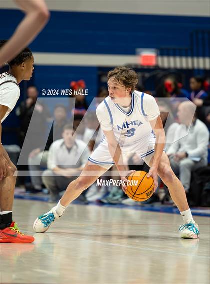 Thumbnail 1 in Memphis Home Education Association vs. Memphis East (Winter Classic) photogallery.