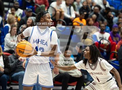 Thumbnail 3 in Memphis Home Education Association vs. Memphis East (Winter Classic) photogallery.