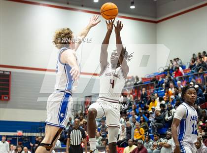 Thumbnail 2 in Memphis Home Education Association vs. Memphis East (Winter Classic) photogallery.
