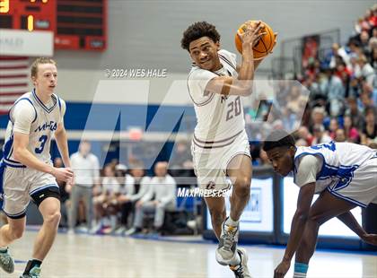 Thumbnail 3 in Memphis Home Education Association vs. Memphis East (Winter Classic) photogallery.