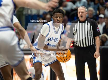 Thumbnail 2 in Memphis Home Education Association vs. Memphis East (Winter Classic) photogallery.