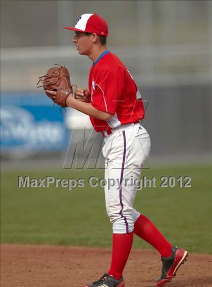 Thumbnail 3 in Folsom @ Vista del Lago photogallery.