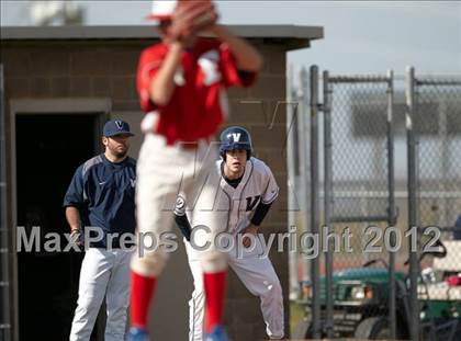 Thumbnail 2 in Folsom @ Vista del Lago photogallery.