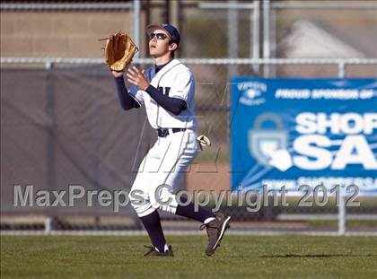 Thumbnail 1 in Folsom @ Vista del Lago photogallery.