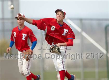 Thumbnail 2 in Folsom @ Vista del Lago photogallery.