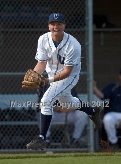Thumbnail 2 in Folsom @ Vista del Lago photogallery.