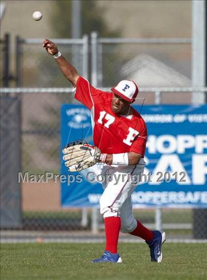 Thumbnail 1 in Folsom @ Vista del Lago photogallery.