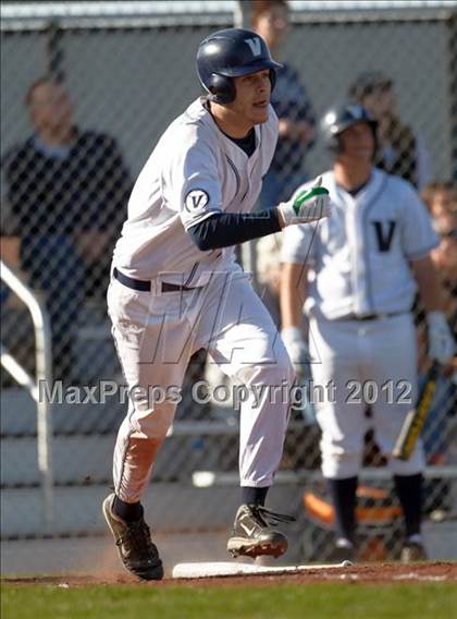 Thumbnail 2 in Folsom @ Vista del Lago photogallery.