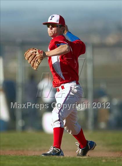 Thumbnail 1 in Folsom @ Vista del Lago photogallery.