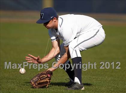 Thumbnail 1 in Folsom @ Vista del Lago photogallery.