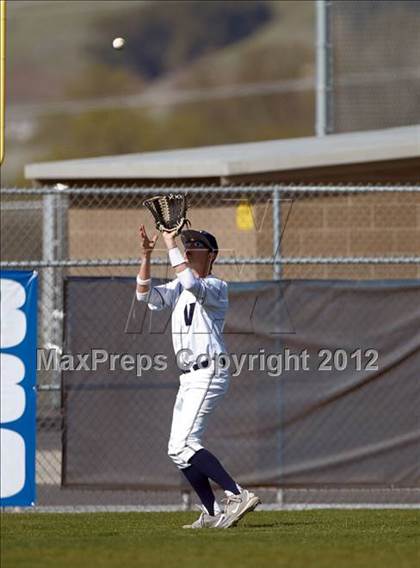 Thumbnail 1 in Folsom @ Vista del Lago photogallery.