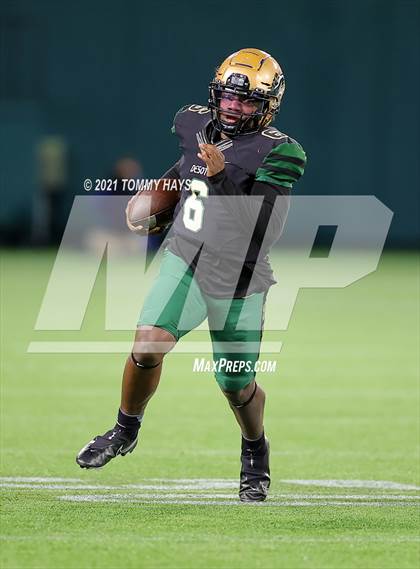 Thumbnail 3 in Duncanville vs. DeSoto (UIL 6A D1 Quarterfinals) photogallery.