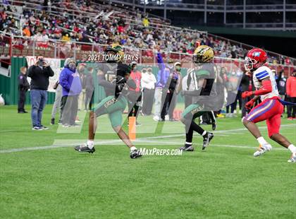 Thumbnail 3 in Duncanville vs. DeSoto (UIL 6A D1 Quarterfinals) photogallery.