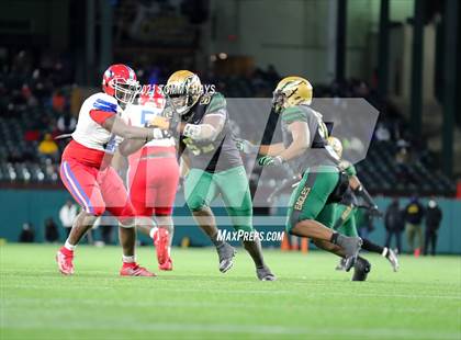 Thumbnail 2 in Duncanville vs. DeSoto (UIL 6A D1 Quarterfinals) photogallery.