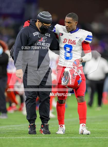 Thumbnail 2 in Duncanville vs. DeSoto (UIL 6A D1 Quarterfinals) photogallery.