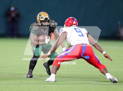 Thumbnail 2 in Duncanville vs. DeSoto (UIL 6A D1 Quarterfinals) photogallery.