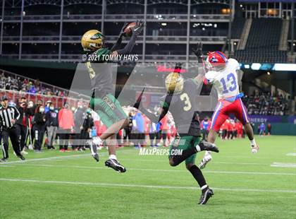 Thumbnail 2 in Duncanville vs. DeSoto (UIL 6A D1 Quarterfinals) photogallery.
