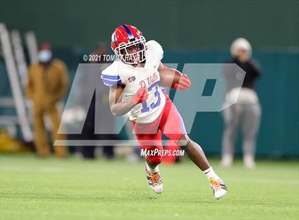 Thumbnail 3 in Duncanville vs. DeSoto (UIL 6A D1 Quarterfinals) photogallery.