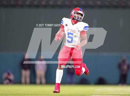 Thumbnail 3 in Duncanville vs. DeSoto (UIL 6A D1 Quarterfinals) photogallery.