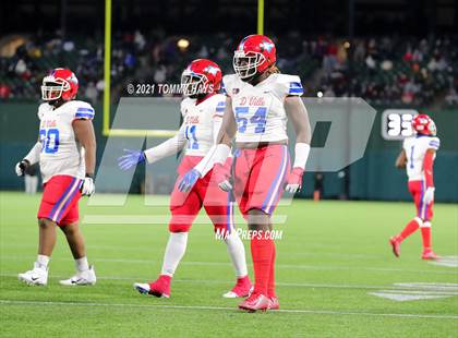 Thumbnail 1 in Duncanville vs. DeSoto (UIL 6A D1 Quarterfinals) photogallery.