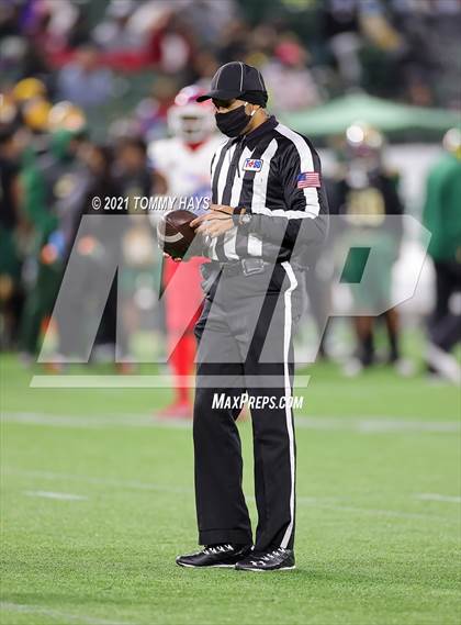 Thumbnail 1 in Duncanville vs. DeSoto (UIL 6A D1 Quarterfinals) photogallery.