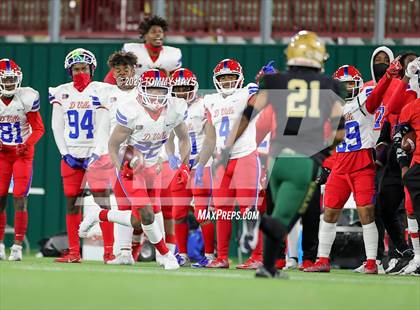 Thumbnail 3 in Duncanville vs. DeSoto (UIL 6A D1 Quarterfinals) photogallery.
