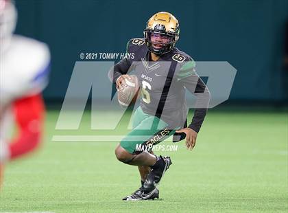 Thumbnail 2 in Duncanville vs. DeSoto (UIL 6A D1 Quarterfinals) photogallery.