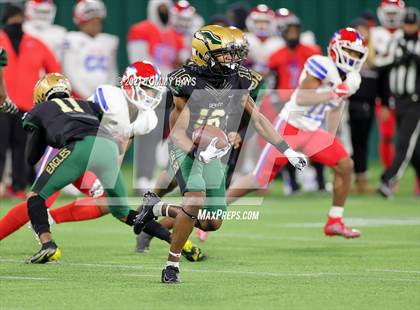 Thumbnail 3 in Duncanville vs. DeSoto (UIL 6A D1 Quarterfinals) photogallery.