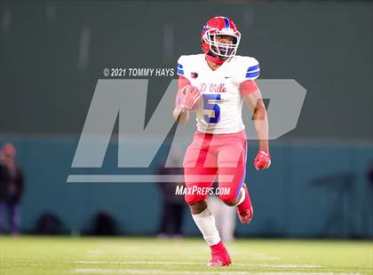 Thumbnail 3 in Duncanville vs. DeSoto (UIL 6A D1 Quarterfinals) photogallery.