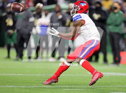 Thumbnail 2 in Duncanville vs. DeSoto (UIL 6A D1 Quarterfinals) photogallery.